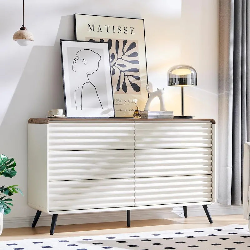 Commode moderne du milieu du siècle à 6 tiroirs, en bois cannelé