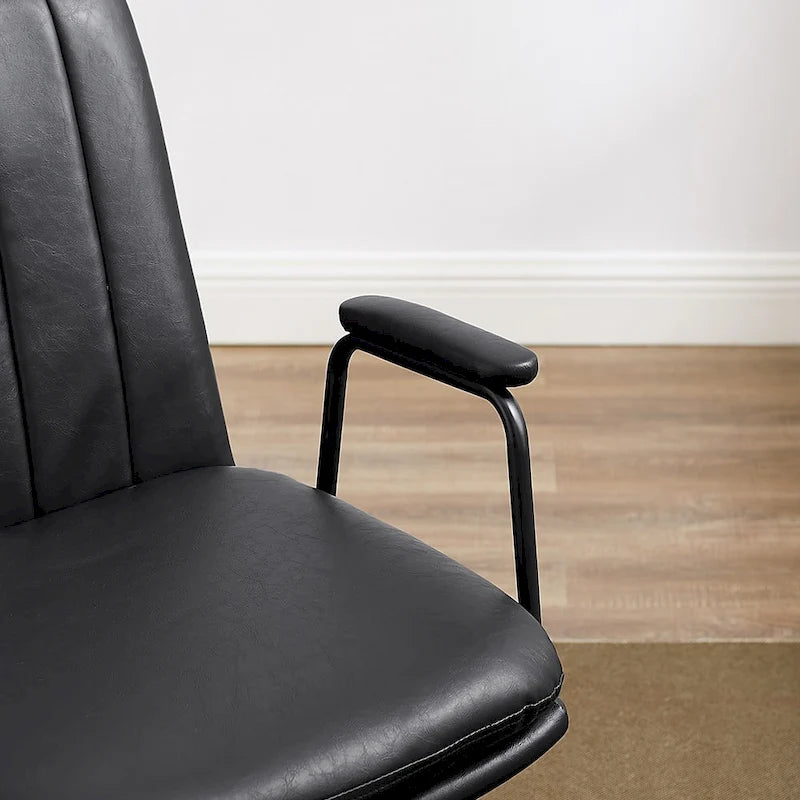Fauteuil d'appoint pivotant en similicuir