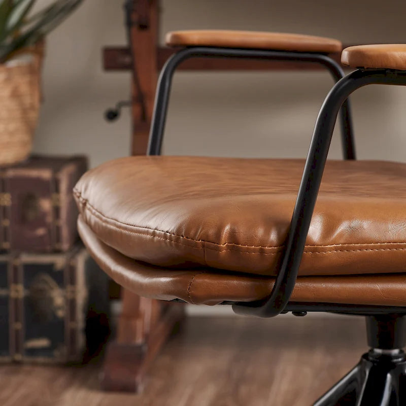 Fauteuil d'appoint pivotant en similicuir