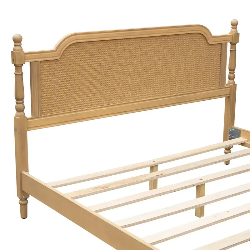 Cadre de lit plateforme en rotin de style traditionnel – aucun sommier tapissier requis