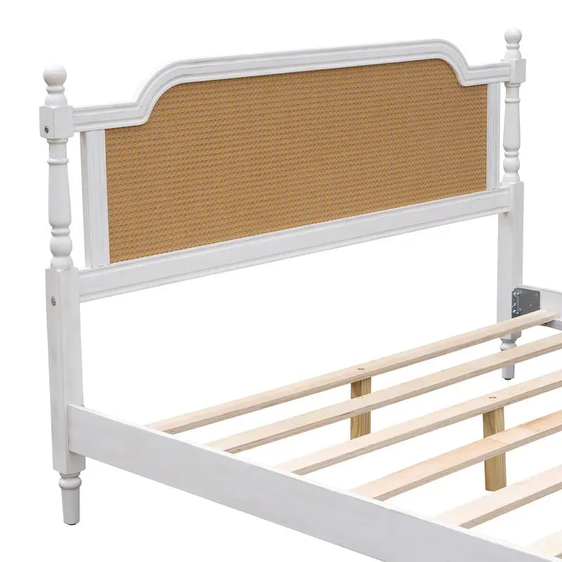 Cadre de lit plateforme en rotin de style traditionnel – aucun sommier tapissier requis